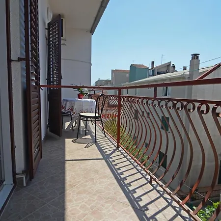 Appartement 12211c Makarska