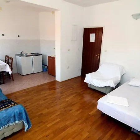 Apartment 12211c Makarska